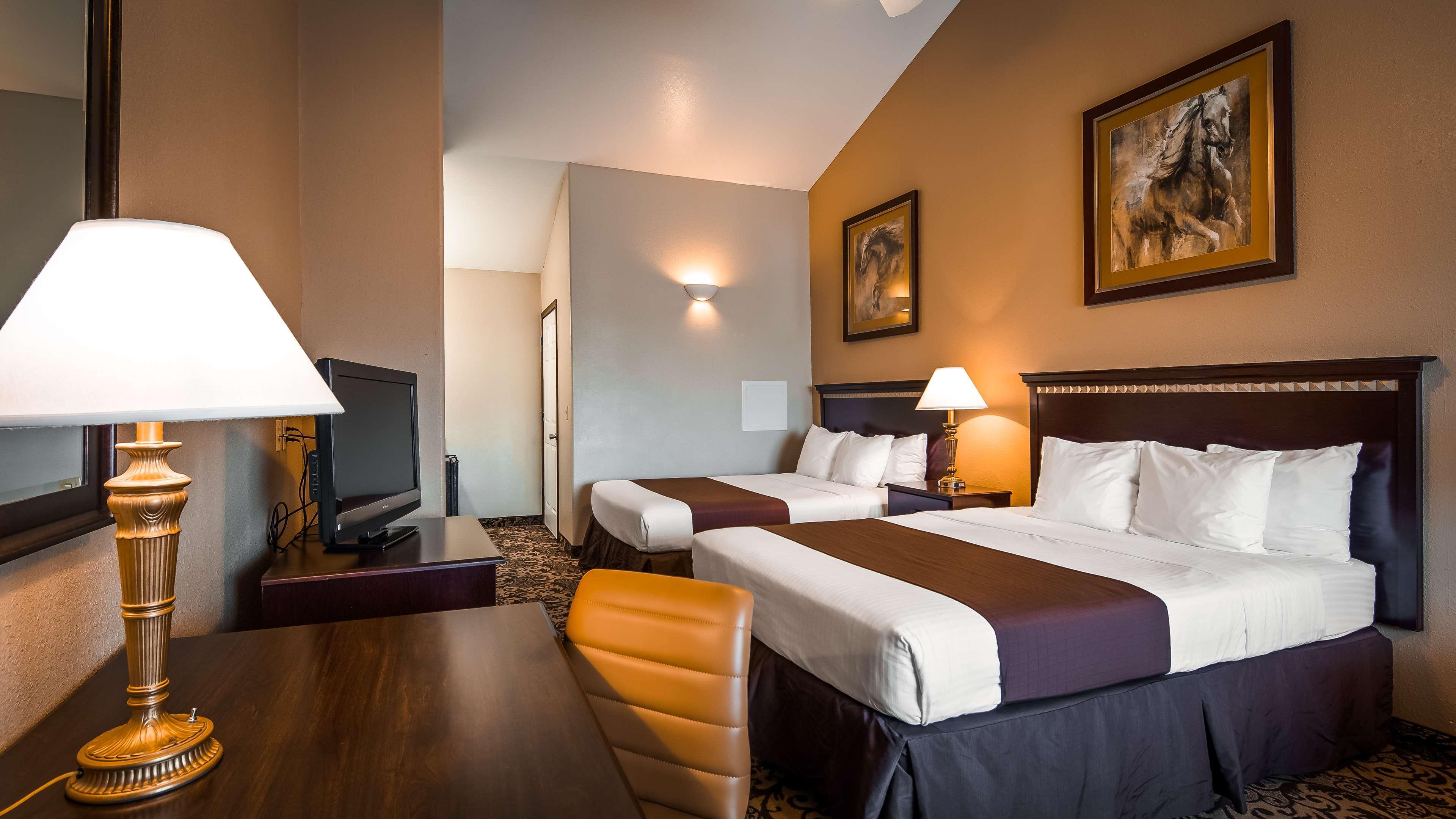 Best Western George West Executive Inn Екстер'єр фото