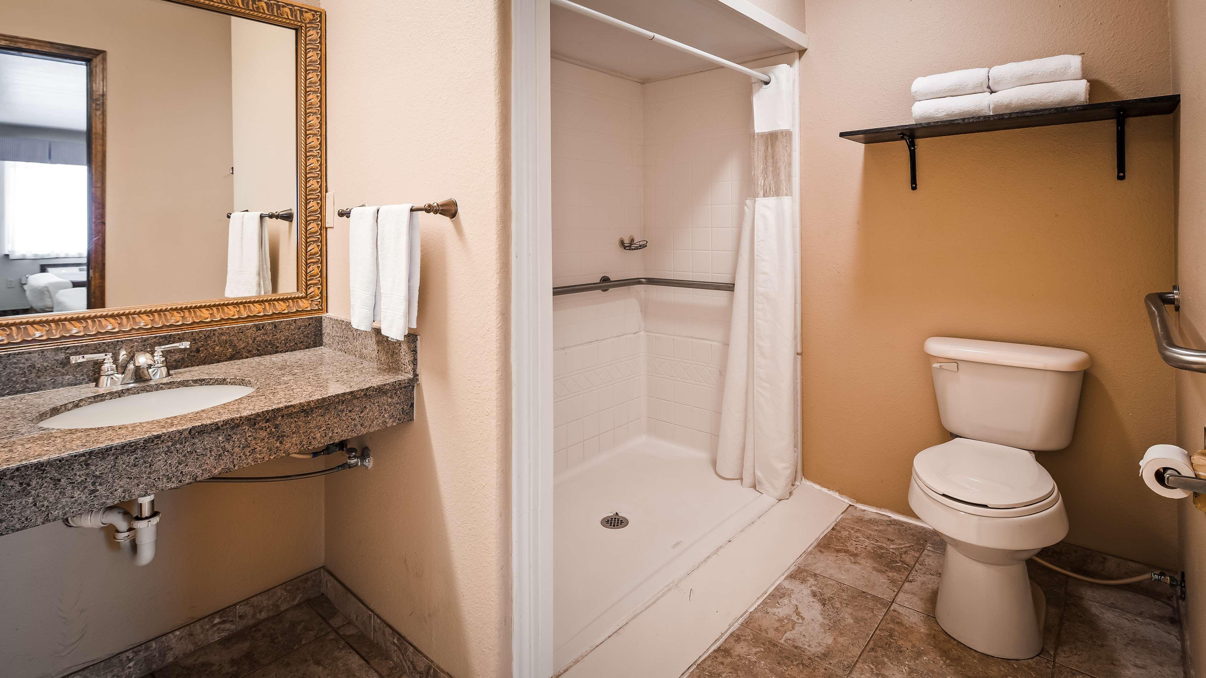 Best Western George West Executive Inn Екстер'єр фото