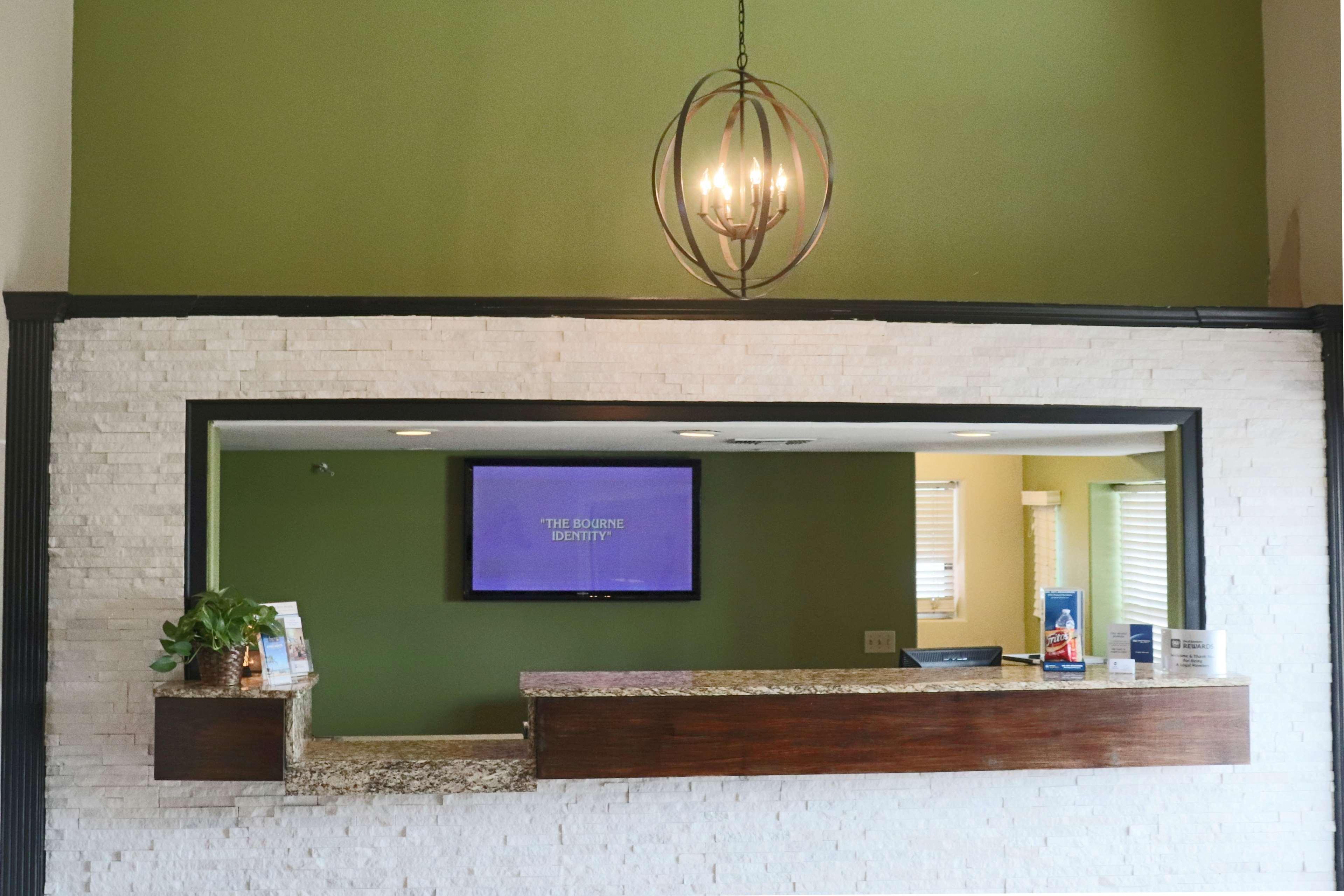 Best Western George West Executive Inn Екстер'єр фото