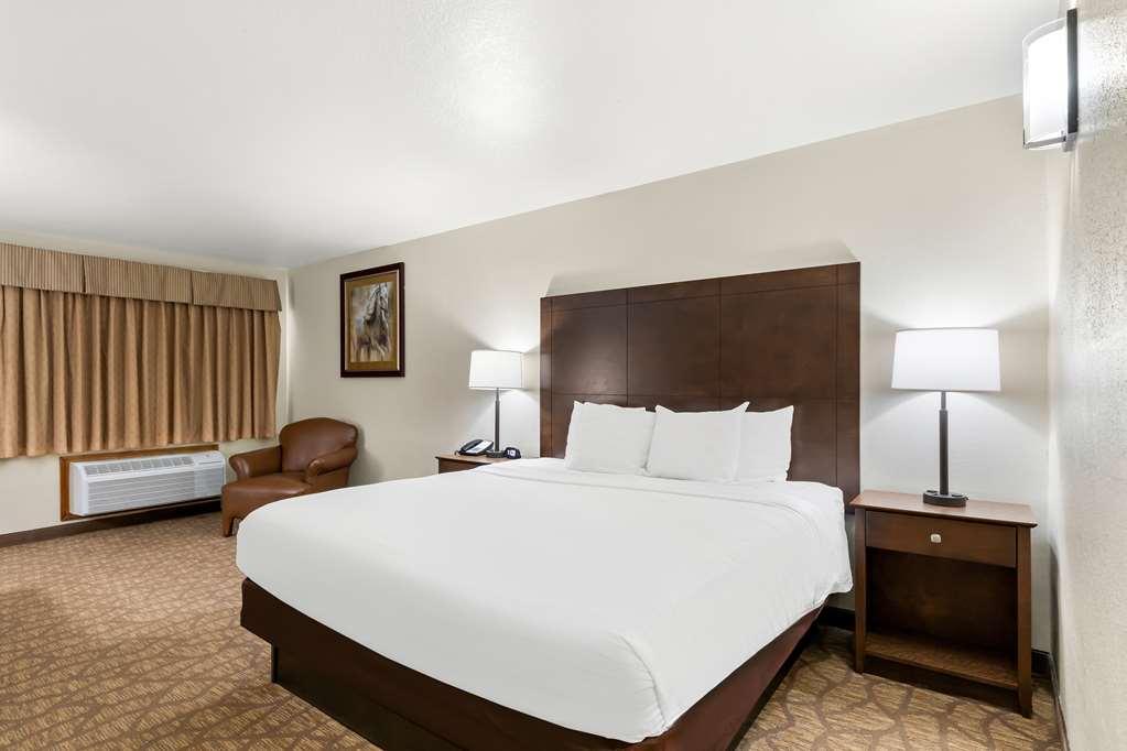 Best Western George West Executive Inn Номер фото